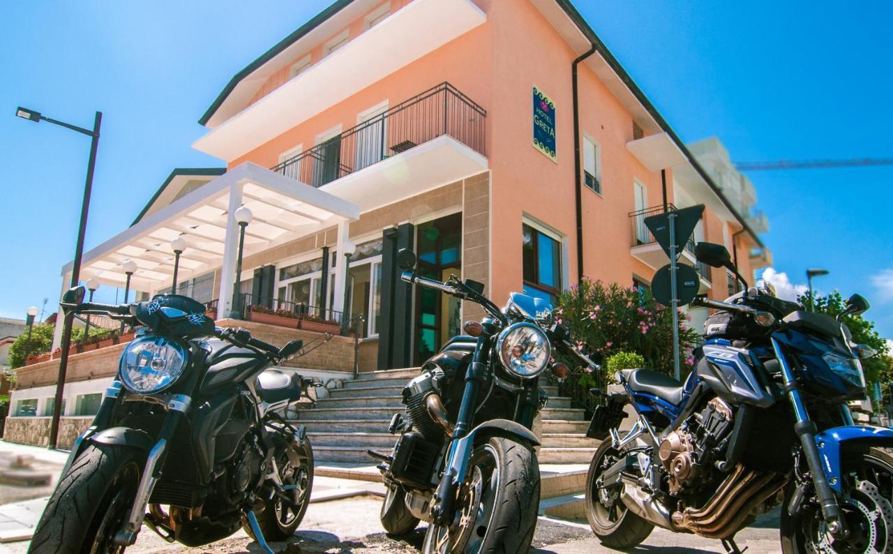 Hotel Greta B&B Rimini Exteriör bild