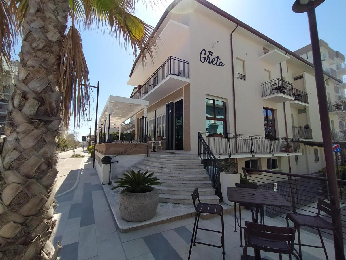 Hotel Greta B&B Rimini Exteriör bild